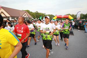 BIB: 
                            <button type="button" onclick="openModal(3530754)" class="btn btn-primary btn-sm float-right btn-popup" data-toggle="modal" data-target=".modal-high-quality">
                        <i class="fas fa-shopping-cart"></i> Add to Cart
                    </button>
                                            <button type="button" onclick="isThisMe(3530754, true)" class="btn btn-success btn-sm float-right btn-popup btn-isme hidden" data-toggle="tooltip" data-placement="bottom" title="นี่คือรูปของคุณใช่ไหม คลิกที่นี่เพื่อเอาเข้าอัลบั้ม">
                        <i class="fas fa-plus"></i> Add to album
                    </button>
                    <button type="button" onclick="isThisMe(3530754, false)" class="btn btn-warning btn-sm float-right btn-popup btn-isnotme hidden">
                        <i class="fas fa-ban"></i> Remove from album
                    </button>